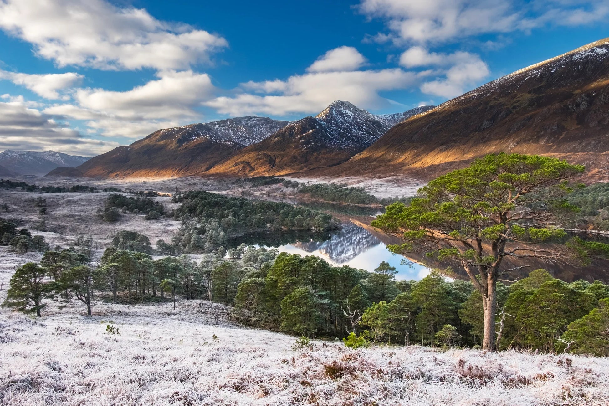 Wanderlust British & Irish Isles | Hiking the Trails of Great Britain and Ireland