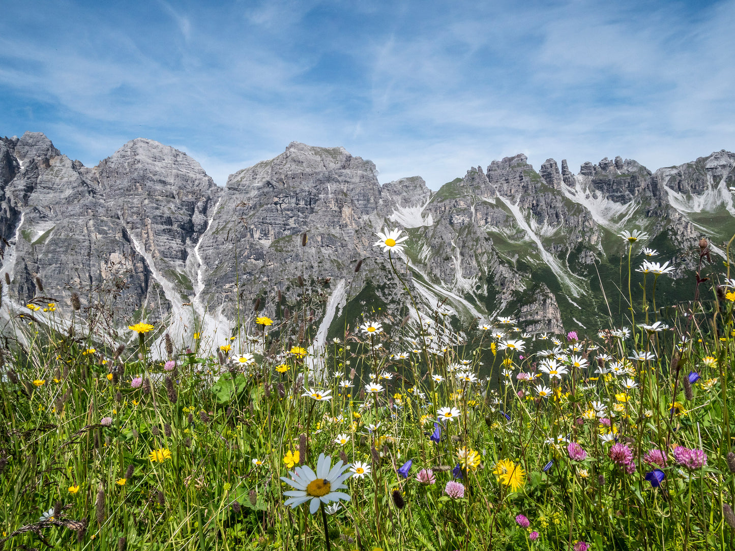 Trekking in Austria's Stubai Alps | Hiking and mountaineering on the Stubai Rucksack Route, Stubai Glacier Tour and Gschnitztaler Rundtour