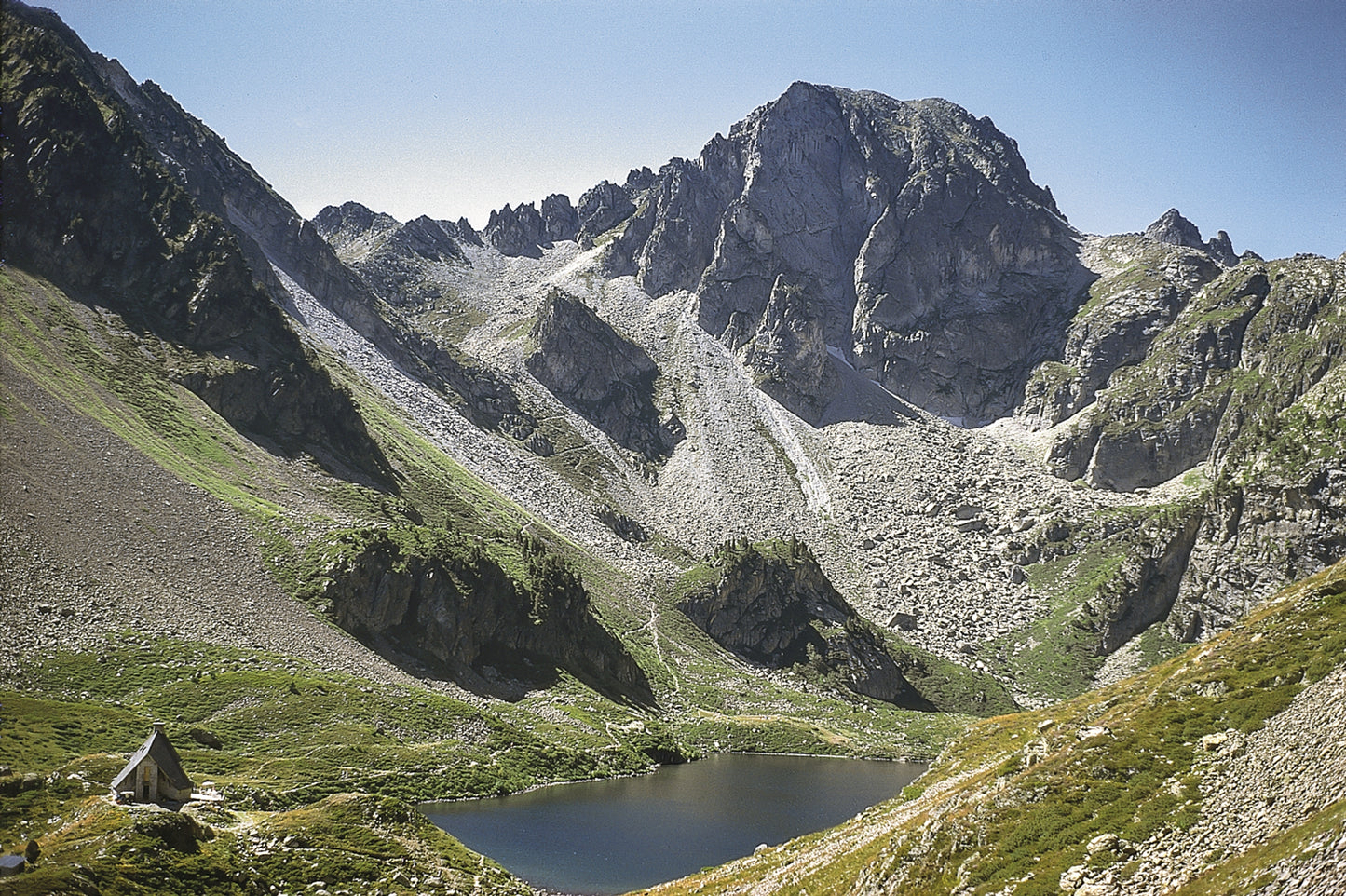 Walks and Climbs in the Pyrenees | Walks, climbs and multi-day treks